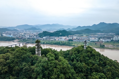 臨海最奇特的山 高百余米坐擁四座古塔，藏臺(tái)州唯一元塔